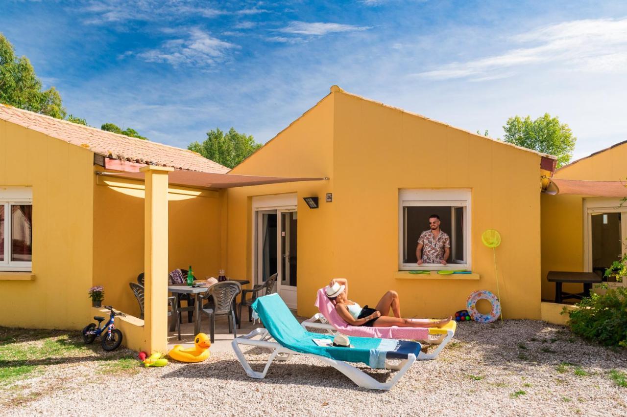 Camping L'Occitan Vias Esterno foto